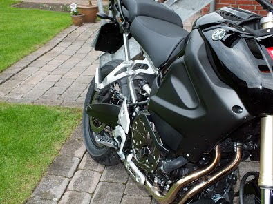 Datei:XT1200Z schwarz 2010.jpg